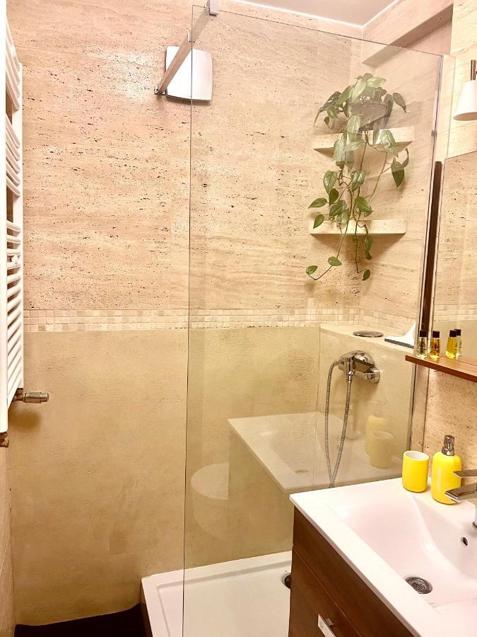 Yellow Apartment Airport Galeria Mokotow Netflix Warsaw Ngoại thất bức ảnh